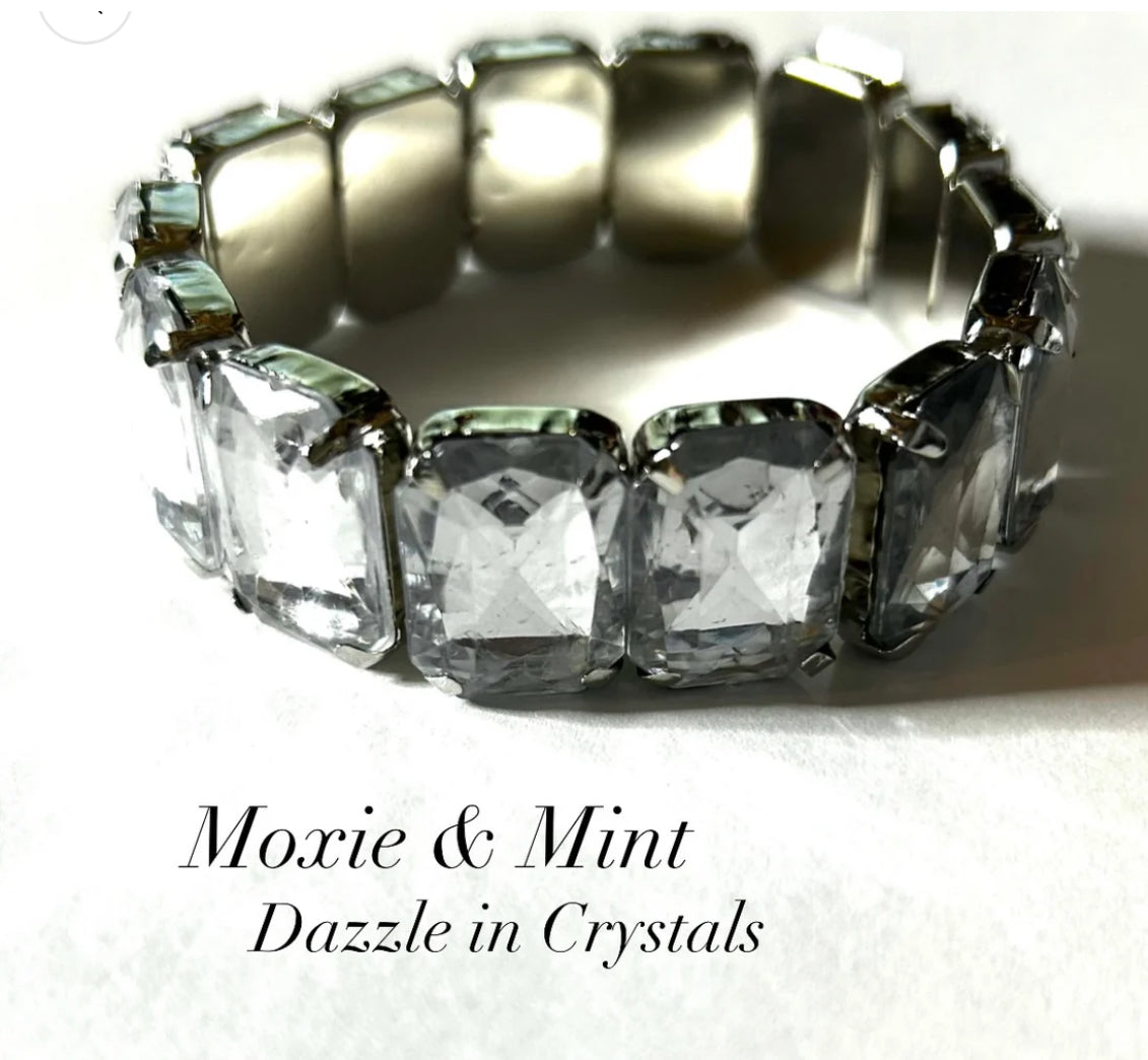 B15-304 Dazzle in Crystal